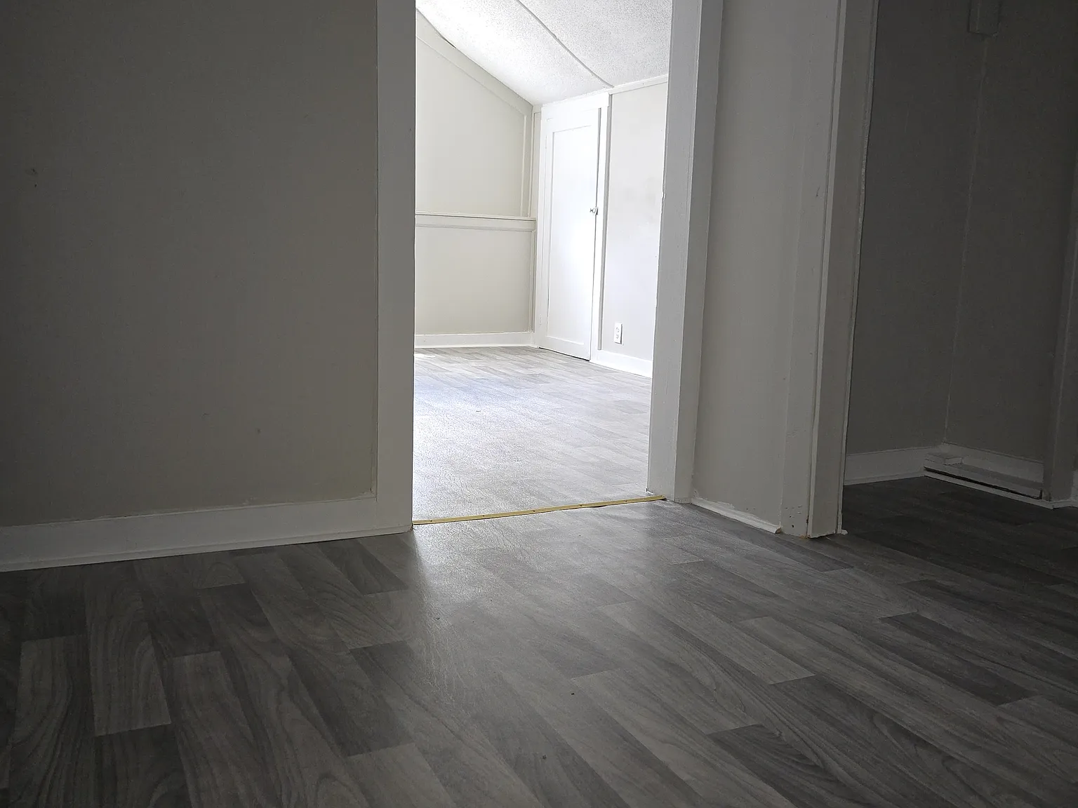 2 bed, 1335 sqft, $875 — Photo 3