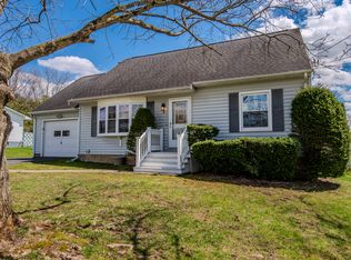 6 Kraft Dr, Deerfield, NY 13502