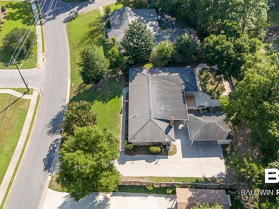 2nd image of 310 Patlynn Dr