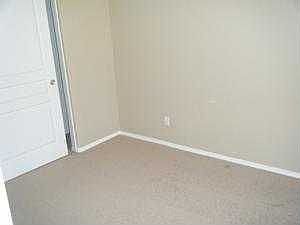 4th image of 5167 E Liberty Ave