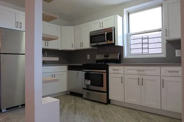 Rented by Atlantic Management Co Inc | media 75