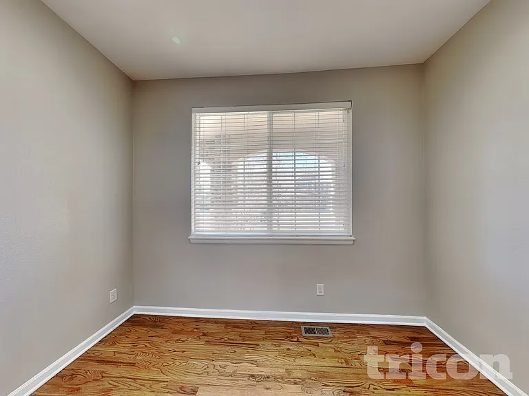 24881 E Euclid Pl — Photo 18