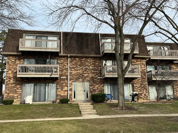 209 W Court Of Shorewood APT 2B, Vernon Hills, IL 60061