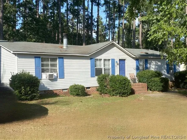 25 Pine Haven Dr, Sanford, NC 27332