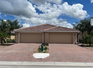 2648 Vine Ave, Naples, FL 34120