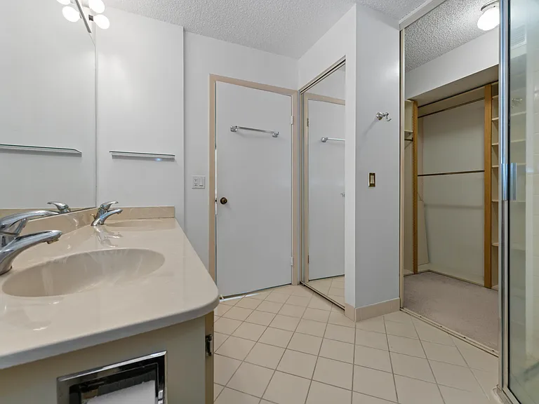 2621 Village Blvd #203 — Photo 12