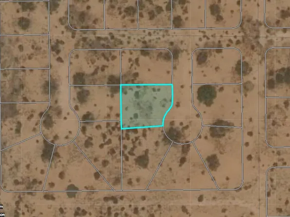 6 Lopez Rd, El Paso, TX 79938