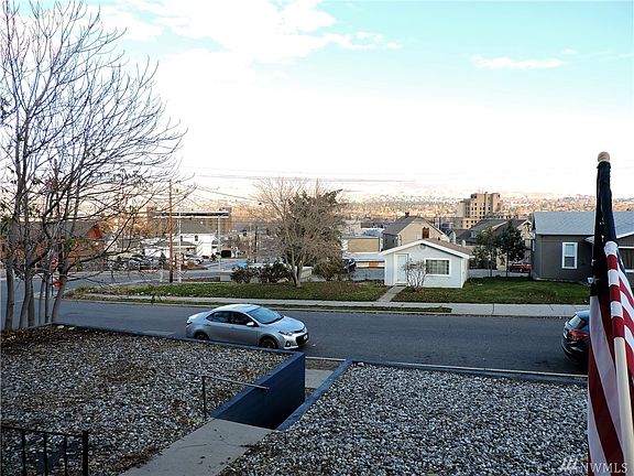 5th image of 124 N Buchanan Ave