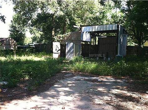 2nd image of 36924 Pinecrest Ave
