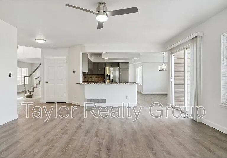 20875 E 49th Ave — Photo 7