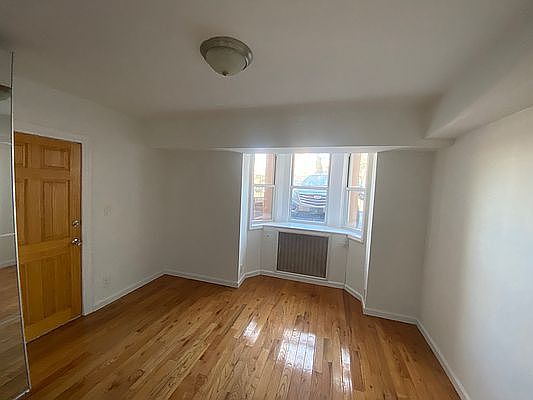 4th image of 21-68 31st St #2