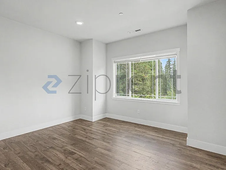 15975 NW Hosmer Ln — Photo 17