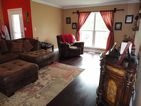 3rd image of 540 Ollie Ln