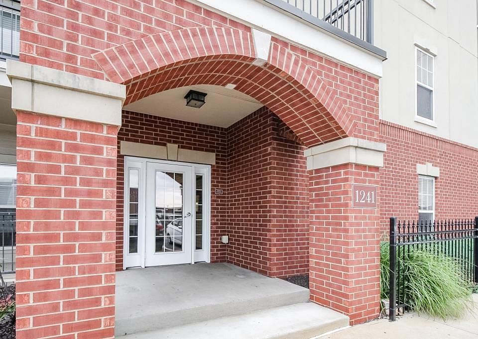 1st image of 1241 Strassner Dr APT 1306