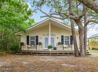 139 NE 39th Street, Oak Island, NC 28465