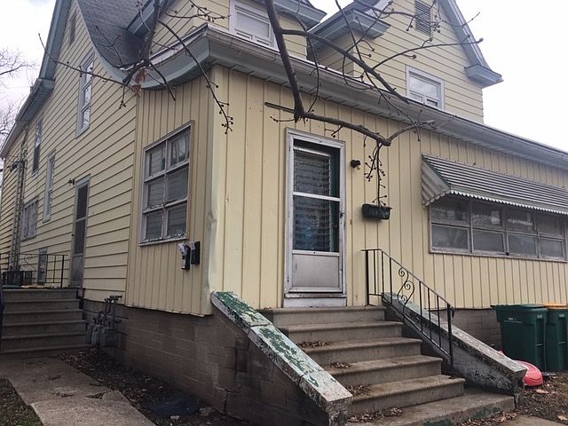 2nd image of 503 S Park St