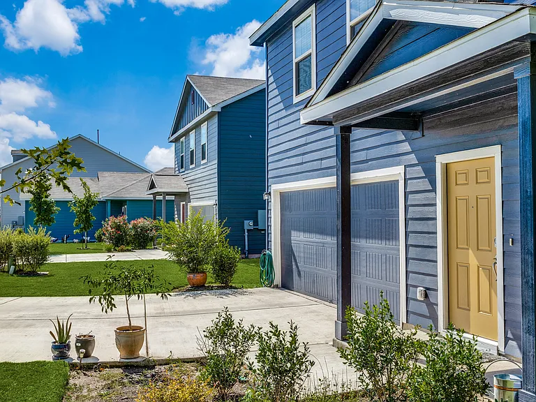 Linea Stillwater Rental Homes — Photo 8
