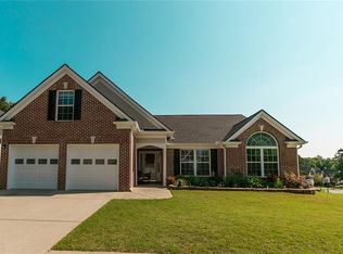 1518 Dulwich Ct, Lawrenceville, GA 30043