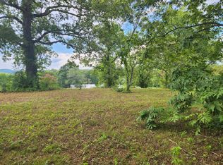 4 Espalier Dr, Decatur, TN 37322