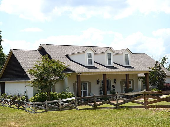 3rd image of 141 Woody Hills Dr