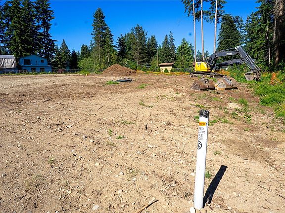 2nd image of 14514 156th Avenue SE