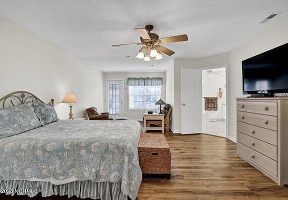 2nd image of 748 Gulf Stream Dr