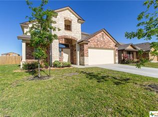 101 Flower Smith Ln, Jarrell, TX 76537