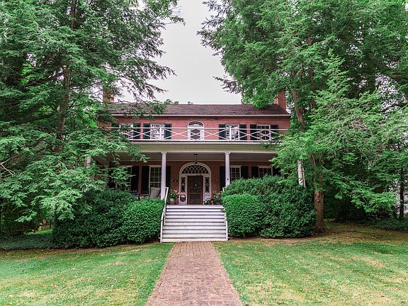 4th image of 1248 Washington St E