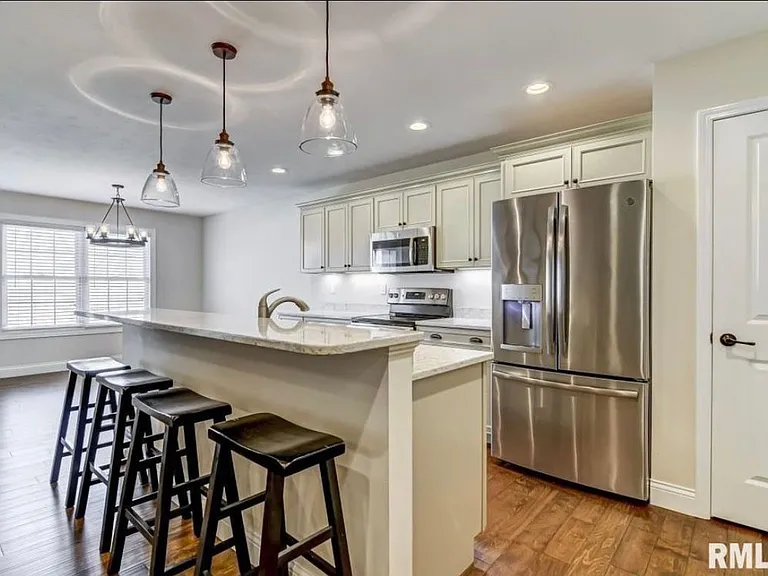 1811 Spartan Dr — Photo 7