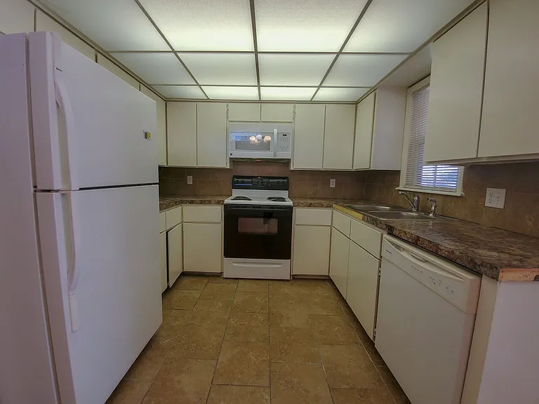 32 Cheyenne Dr — Photo 7