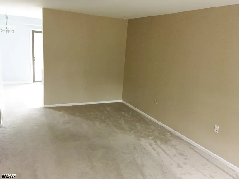 77 Wood Duck Ct — Photo 4