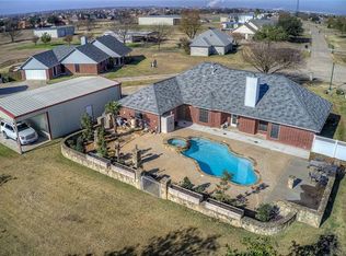 9478 Homestead Ln, Forney, TX 75126