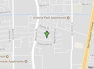 8911 N Kitmore Dr, Houston, TX 77099