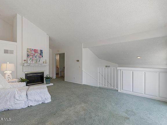 4th image of 5692 Camelia Ln
