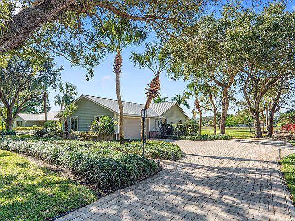 4th image of 8631 Steeplechase Drive