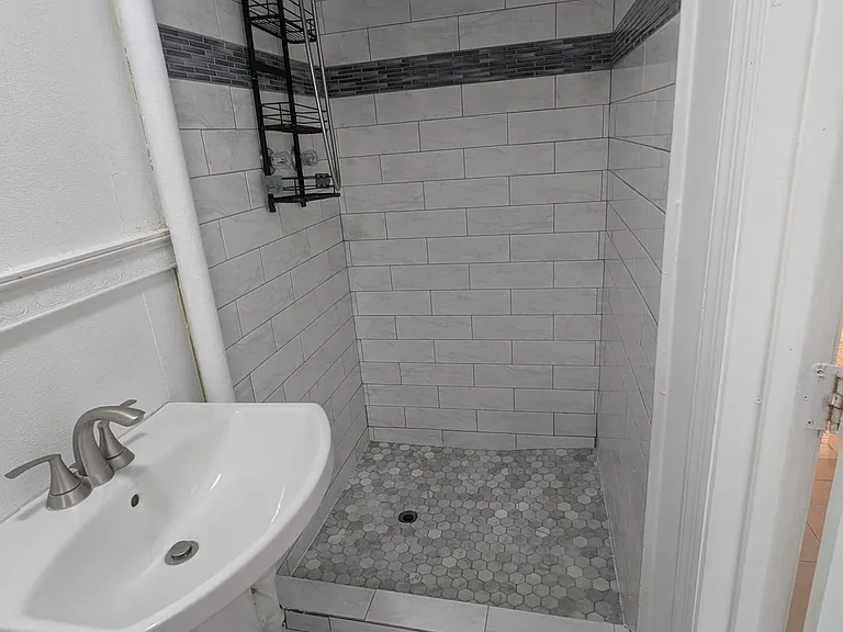 1642 Route 9 — Photo 6
