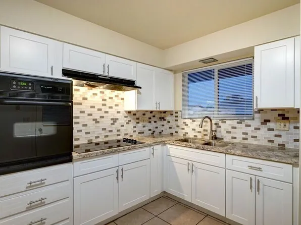 9951 W Clair Dr, Sun City, AZ 85351