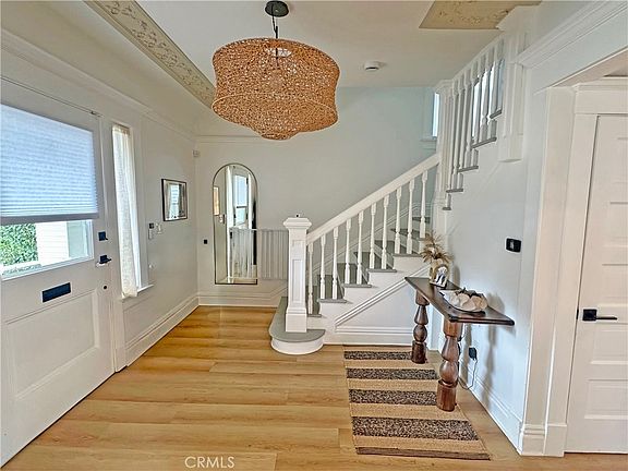 4th image of 2283 W 25th St