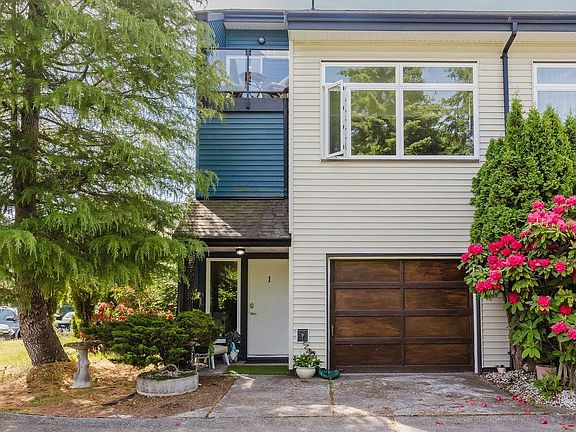 2nd image of 623 Farnham Rd #1
