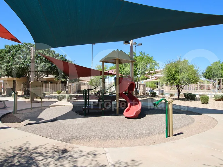 2455 E Alida Trl — Photo 40