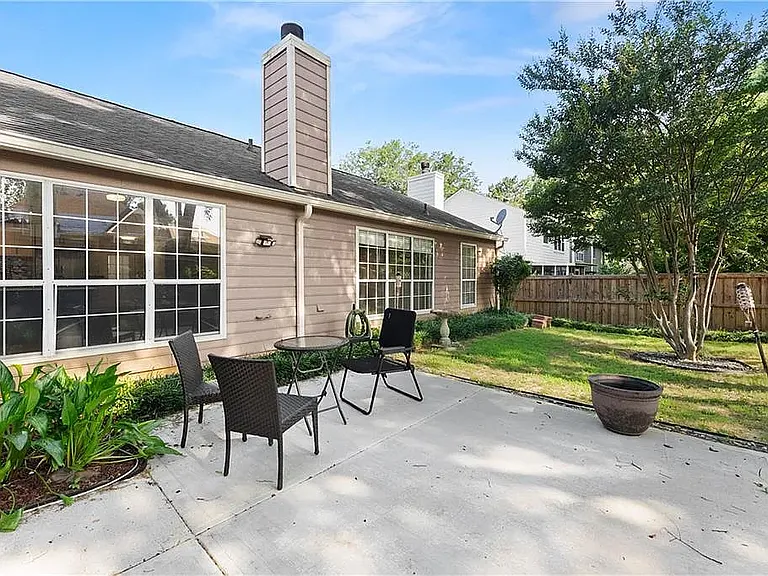 11850 Carriage Park Ln — Photo 24