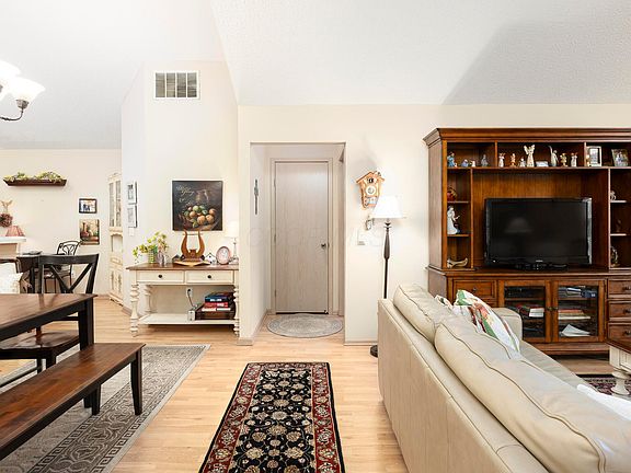 2nd image of 501 Saddlery Dr W