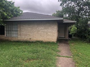 3023 Medina St, Irving, TX 75061