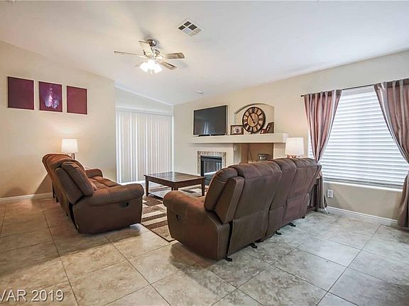 4th image of 6124 Camden Cove St