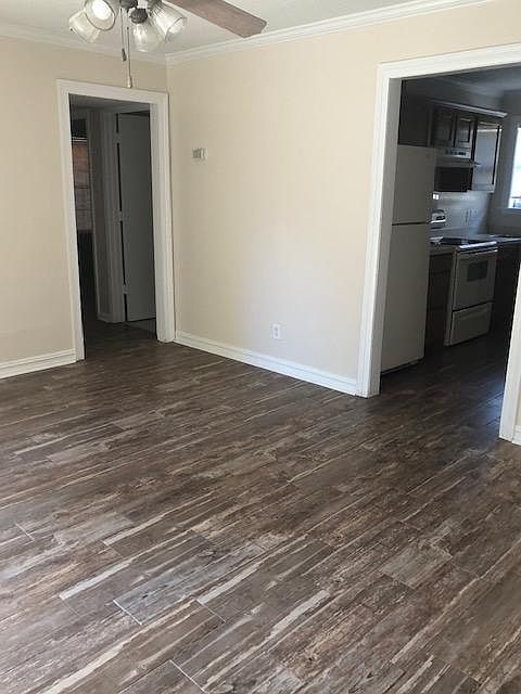 2nd image of 625 Warhawk Way APT 11