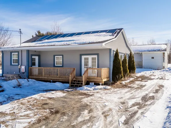 71 Three Mile Plains Cross Rd, West Hants, NS B0N 2T0