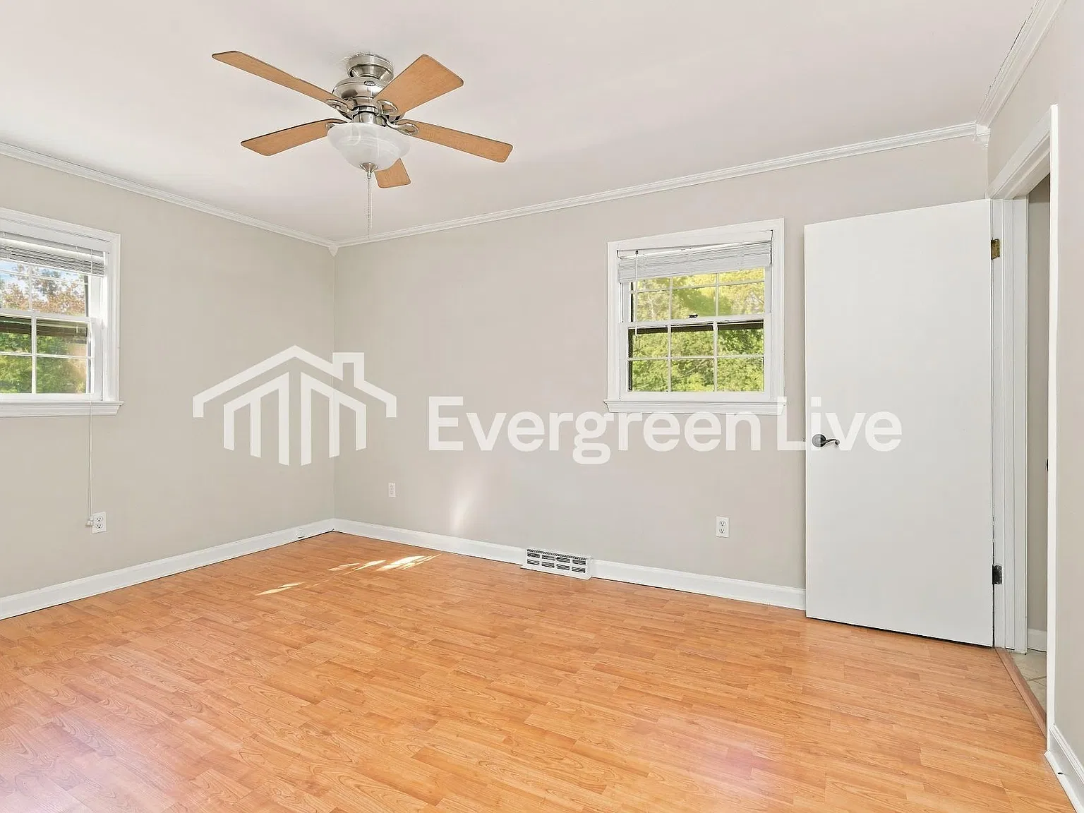 3 bed, 3.0 bath, 1773 sqft, $1,595 — Photo 3