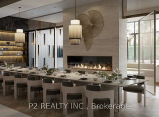 2 Forest Hill Rd #209, Toronto, ON M4V0B7