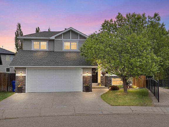 2nd image of 128 Hillcrest Cpe