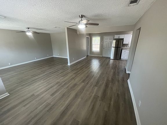 5th image of 9415 Musgrave Dr